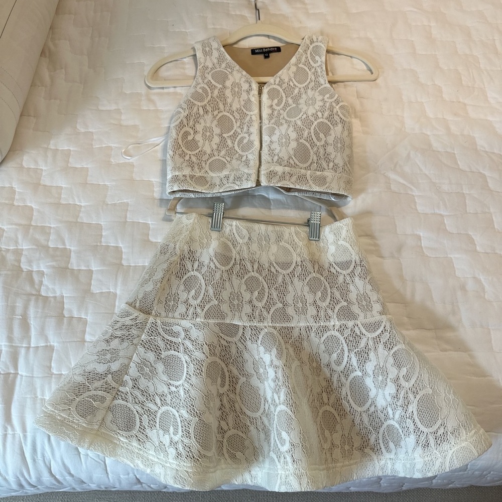 Miss behave kids set